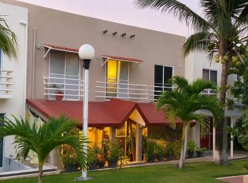 Casa · 130m² · 3 Recámaras · 2 Estacionamientos · Casa en Venta Residencial Playa Dorada
