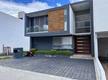 Casa en condominio de 4 habitaciones, Querétaro · Casa Venta Privada Blank Haus Milenio III Querétaro