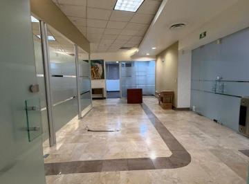 Oficina · 210m² · 6 Estacionamientos · Oficina en Renta – Torre Santander