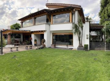 Casa en condominio · 668m² · 3 Recámaras · 9 Estacionamientos · Casa en Condominio en Jardines del Pedregal en Venta