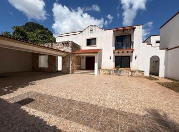121633fc226aa4ee846223971f54565c4ea9f46e4a8bea23c3ac0d41e868f7ff · En Venta Casa con Piscina, en Montes de Amé