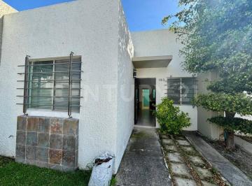 Casa · 62m² · 2 Recámaras · 1 Estacionamiento · Casa en Renta en Alhambra Residencial, Zapopan.