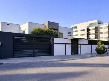 c4f3a7191e0840ce6e3e72d9a85282dd6ba1ef554173f1ade953be8643796920 · Casa con Alberca Acabados de Lujo