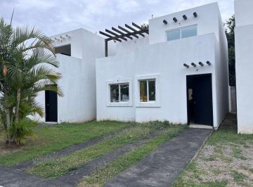 Casa de 3 habitaciones, Boca del Río · Vendo Casa de Oportunidad. 3 Recámaras. en Condominio. con Amenidades. San José Novillero