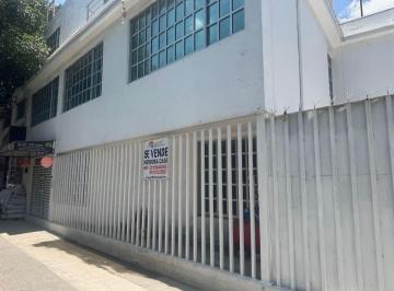 Casa de 3 habitaciones, Iztacalco · Se Vende Excelente Casa con Local Comercial