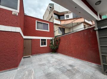 Casa de 4 habitaciones, Venustiano Carranza · Amplia Casa en Jardin Balbuena