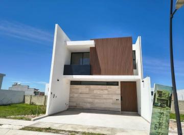 Casa de 3 habitaciones, León · Casa en Venta en Mayorca en Privada Palma de Navara León Gto.