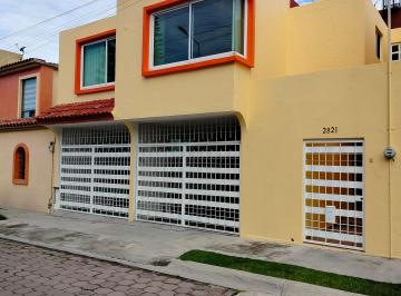 1 FACHADA · Casa en Renta en Fraccionamiento Residencial Los Pinos, en La Lateral de La Rect