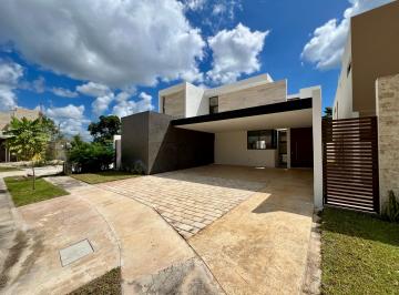 Casa en condominio de 4 habitaciones, Mérida · Casa en Venta en Parque Natura Mérida