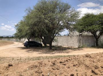 Rancho · 7500m² · 2 Recámaras · 100 Estacionamientos · Rancho en Amazcala