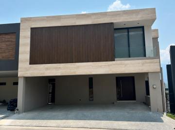 Casa · 400m² · 3 Recámaras · 3 Estacionamientos · Casa en Bosques de Las Misiones, Sector Reserva - (4)