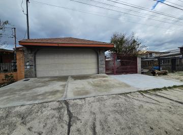 Casa · 120m² · 2 Recámaras · 2 Estacionamientos · Casa en Venta en San Jose Tecate - (4)