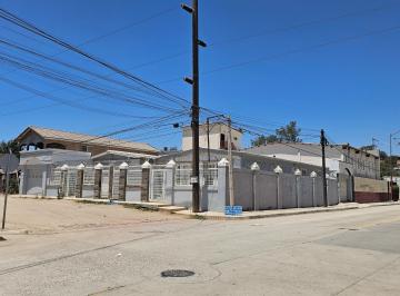 Casa · 160m² · 2 Recámaras · 2 Estacionamientos · Casa de un Nivel en Venta en San Jose Tecate - (4)