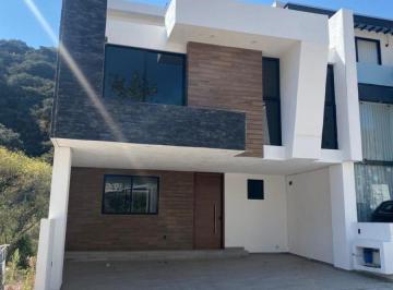 Casa de 3 habitaciones, Atizapán de Zaragoza · Residencia Nueva con Acabados de Lujo Rodeada de Naturaleza