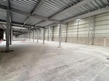 Bodega comercial · 600m² · 6 Estacionamientos · Nave Industrial en Venta Cerca del Aeropuerto de Cancún con 534 m² Andén con Rampa Niveladora