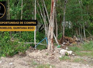 Terreno / Lote · 2200m² · Terreno en Venta en Puerto Morelos 2,200 m² con Construcción y Doble Acceso