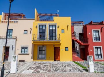 Casa · 126m² · 3 Recámaras · 2 Estacionamientos · Casa de 126 m² con 3 Recámaras en Venta en Zirándaro