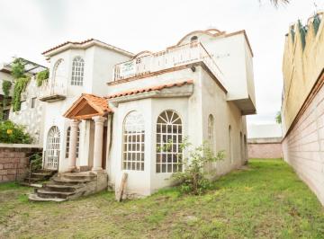 Casa de 3 habitaciones, San Miguel de Allende · Casa de 390 m² con 3 Recámaras en Venta en Villa de Los Frailes