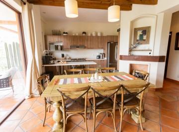 Departamento · 151m² · 4 Recámaras · 2 Estacionamientos · Casa - San Miguel de Allende Centro