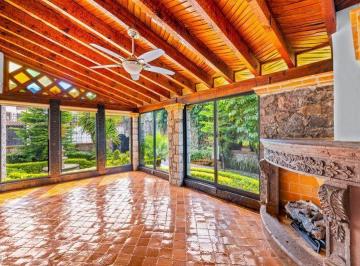 Casa · 286m² · 4 Recámaras · 1 Estacionamiento · Casa de 510 m² con 4 Recámaras en Venta en Villa de Los Frailes