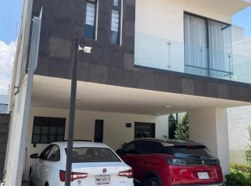 Casa · 3 Recámaras · 2 Estacionamientos · Casa en Centro Ocoyoacac