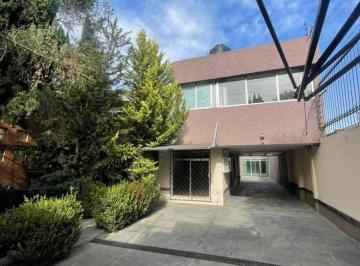 Casa de 4 habitaciones, Toluca · Casa en Venta en Carmen Serdan, Colon, Toluca