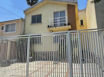 Casa de 4 habitaciones, Atizapán de Zaragoza · En Venta Casa en Fraccionamiento Las Alamedas, Atizapán