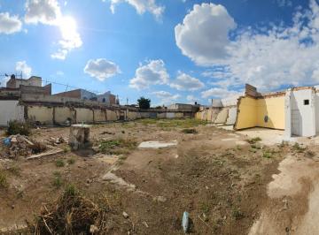 Ubicación:Ghilardi #919 - A-B, esquina con Ignacio Ramírez, Col. Mezquitán, Guad · Terreno en Renta en Mezquitán Guadalajara, Jalisco