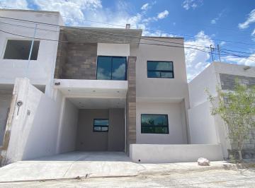 Casa de 3 habitaciones, Ramos Arizpe · ¡Casa en Renta en Ramos Arizpe Centro!
