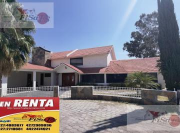 Casa · 389m² · 3 Recámaras · 3 Estacionamientos · Hermosa Casa en Venta Y/o Renta