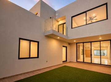 Casa de 3 habitaciones, Querétaro · Casa en Venta en Milenio III, Hermoso Diseño de Autor, Roof Garden, Jardín