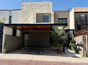 7508be407b17e412f74ddae7a8a941035d273691421ff79bfd085c7fc9abae24 · Casa en Renta en Cumbres del Lago, Querétaro