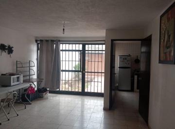 Casa de 1 habitación, León · Renta de Habitacion en Bugambilias