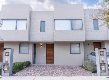 918e183e7193379267f0268f0567d95331e6513c011e7d10def8268fa6375ca0 · Casa en Venta en Zakia