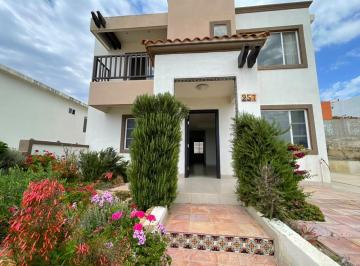 Casa · 150m² · 3 Recámaras · 2 Estacionamientos · Casa en Renta, Colinas del Sauzal, Ensenada, B. C.