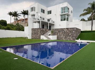 Casa de 6 habitaciones, Guadalajara · Casa en Guadalajara El Palomar 1085 m Terreno 840 m Construcc Vista Panorámica Alberca Semiolimpic