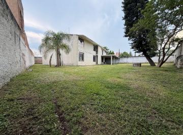 Casa de 5 habitaciones, Guadalajara · Casa en Guadalajara en Los Gavilanes 1423 m Terreno 550 m Construcción