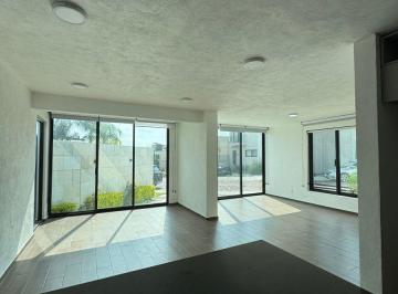 Casa de 3 habitaciones, Querétaro · Venta Casa de Autor en Cumbres del Lago