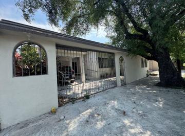 Casa de 3 habitaciones, Monterrey · Casa en Venta, Col. La Roma, Monterrey