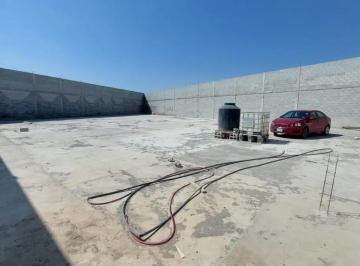 1 · Patio de Resguardo con Oficinas Nuevas, a Unos Minutos de Derramadero.