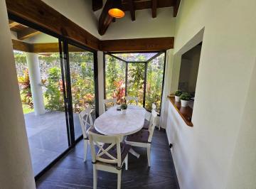 Casa · 700m² · 6 Recámaras · 6 Estacionamientos · Casa en Venta en Nueva Santa Rosalía