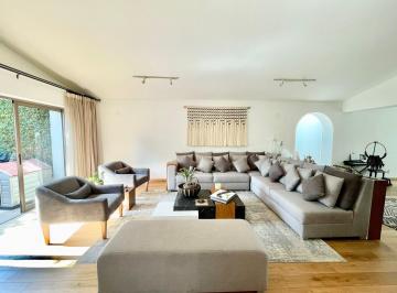 Casa · 280m² · 3 Recámaras · 4 Estacionamientos · Oportunidad Casa en Venta en Lomas de Chapultepec