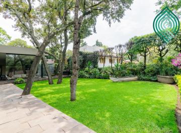 Casa · 821m² · 4 Recámaras · 8 Estacionamientos · Residencia en Venta en Bosques de Las Lomas Acabados Aaa