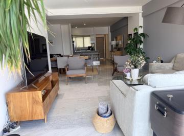 Departamento · 165m² · 3 Recámaras · 2 Estacionamientos · Departamento de Lujo en Venta en Interlomas/. Hacienda de Las Palmas
