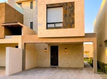 Casa de 3 habitaciones, Apodaca · Pagamos Hasta 73% de Tu Enganche! Apodaca - Zona Aeropuerto