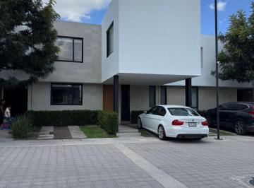 Casa de 3 habitaciones, Querétaro · Casa en Renta en Fraccionamiento Dos Cantos, Juriquilla Santa Fe, Querétaro