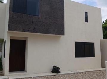 Casa · 108m² · 3 Recámaras · 2 Estacionamientos · Casa Cerca de Av Tamaulipas