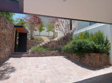 Casa de 4 habitaciones, León · Residencia de Lujo en El Molino Club de Golf con Alberca y Vistas