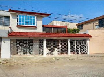 b6ec918de20cea07ce6dac731140e9282d7912267daae09a21dce232c815e851 · Se Vende Casa en Poza Rica