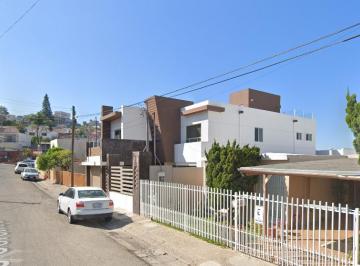 Casa de 3 habitaciones, Tijuana · Excelente Opción de Inversión en Zona con Plusvalía - Venta en Lomas Hipódromo